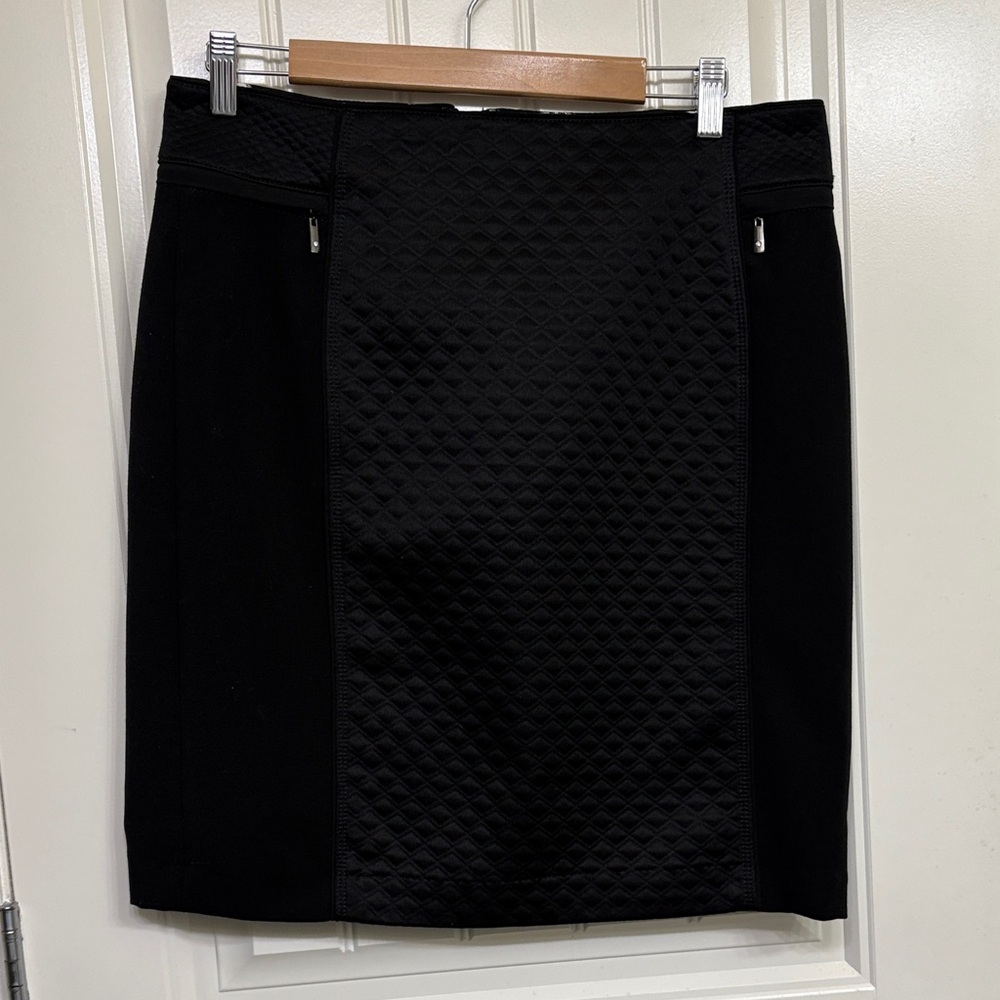 White House Black Market Elegant Black Quilted Pencil Skirt